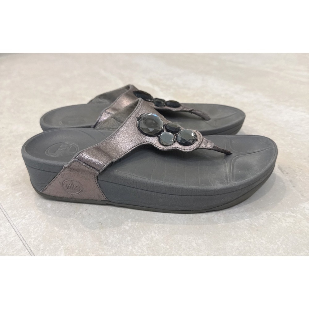 FitFlop Lunetta Style 181-054 Metallic Gray Jeweled Sandals Thongs Sz 7 Comfort